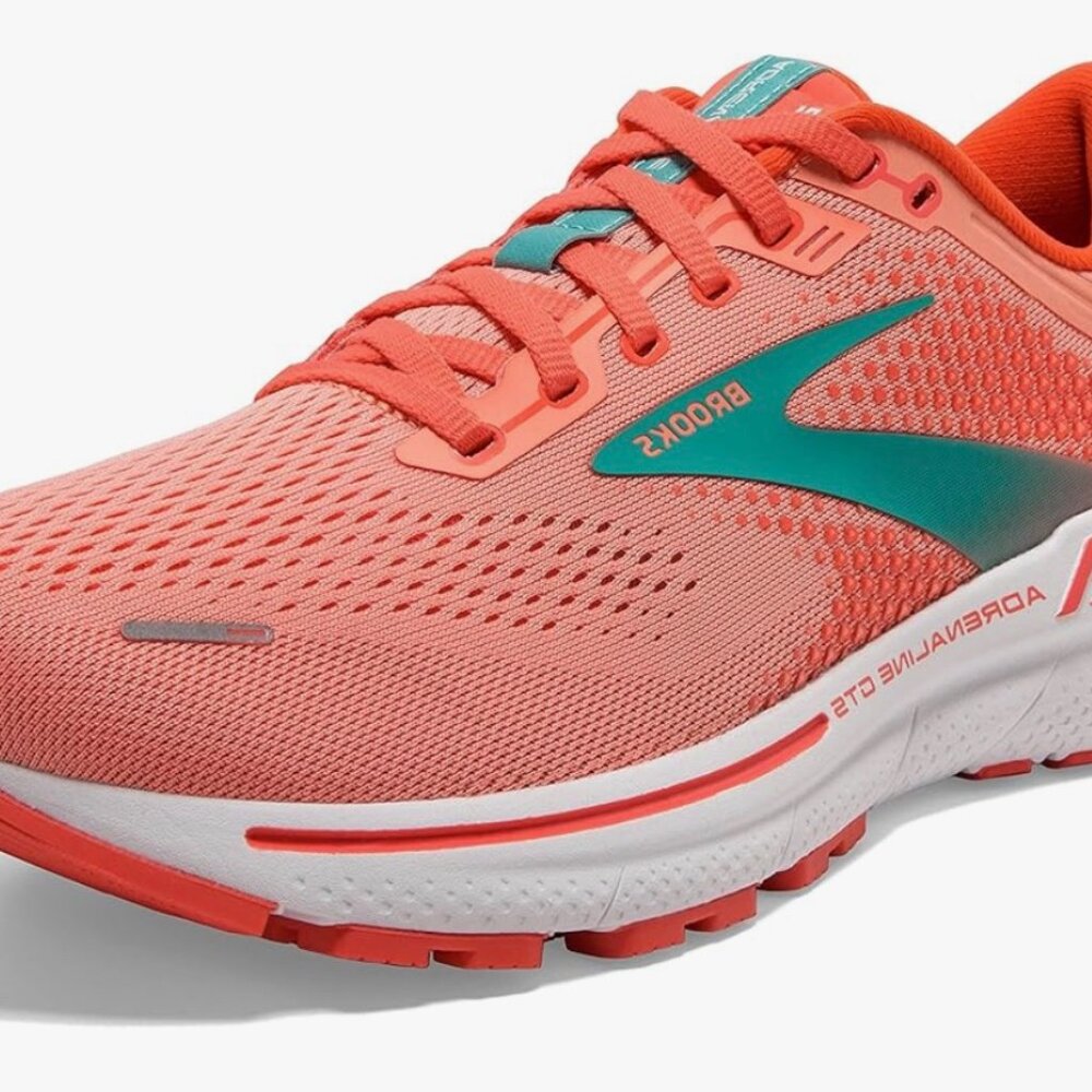 Brooks Women's Adrenaline GTS 22 Supportive Running Shoe